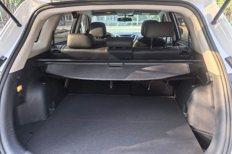 Used Changan CS75 2016 2.0L Manual Luxury Version China V Standard
