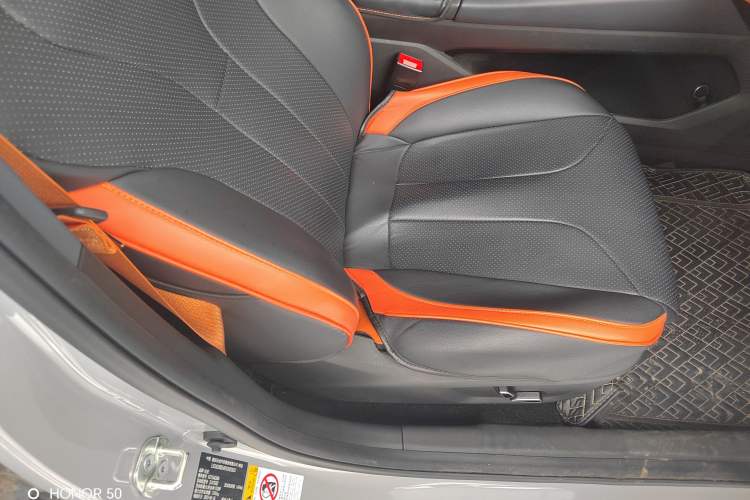 Used Changan UNI-V 2023 1.5T Sport Edition
