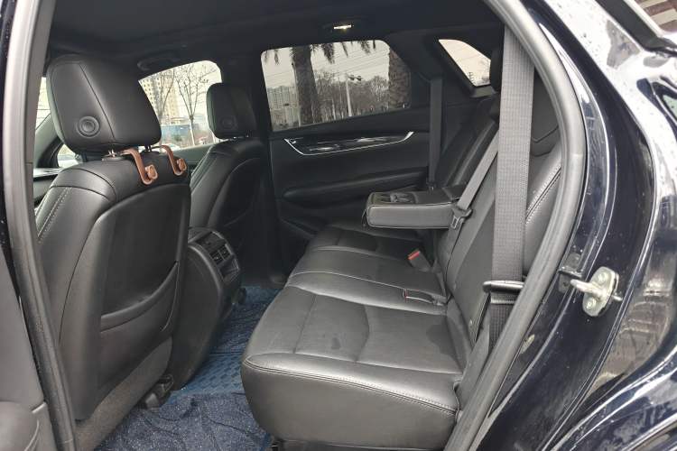 Used Cadillac XT5 2022 2.0T Two-Wheel Drive Luxury Version
