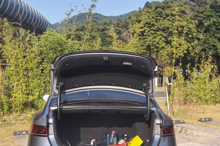 Used BYD Qin PLUS 2024 HONOR Edition DM-i 55KM Leading Model
