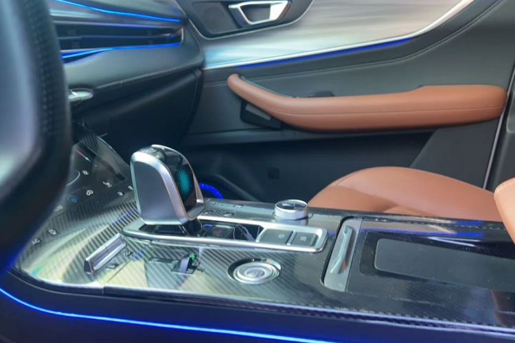 Used Chery Tiggo 8 PLUS 2021 290TGDI DCT Luxury Edition
