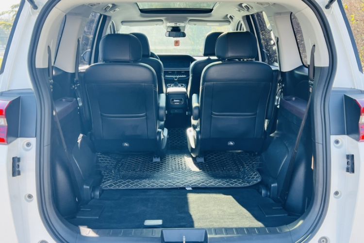 Used GAC Trumpchi M6 2021 270T DCT Prestige Edition (7-seater)