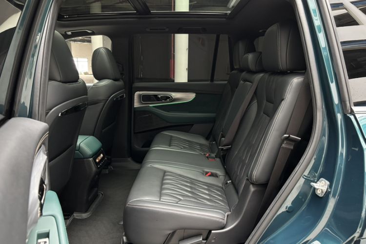 Used GAC Trumpchi GS8 2022 Dual-Engine Series 2.0TM Two-Wheel Drive Prestige Edition (7 Seats)