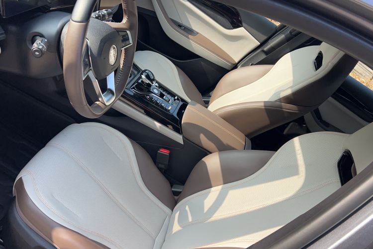 Used BYD Qin PLUS 2024 HONOR Edition DM-i 55KM Leading Model