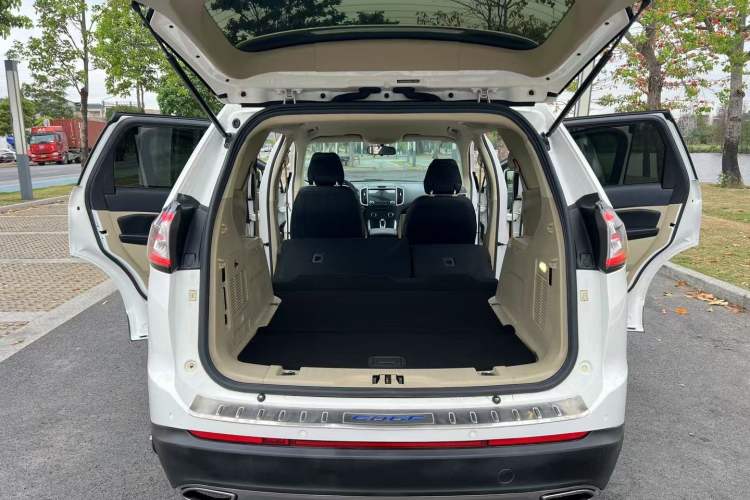 Used Ford Edge 2015 2.0T GTDi Two-Wheel-Drive Elite Edition
