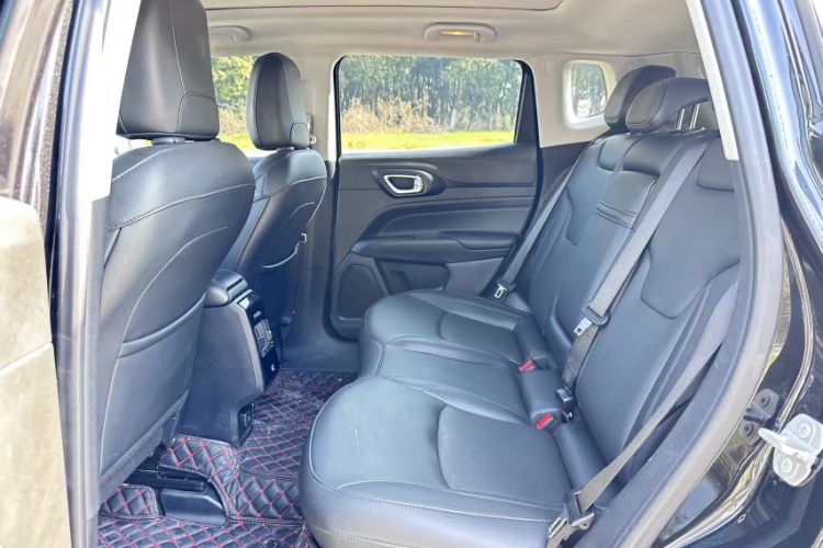 Used  Compass 2021 220T Automatic Elite Edition
