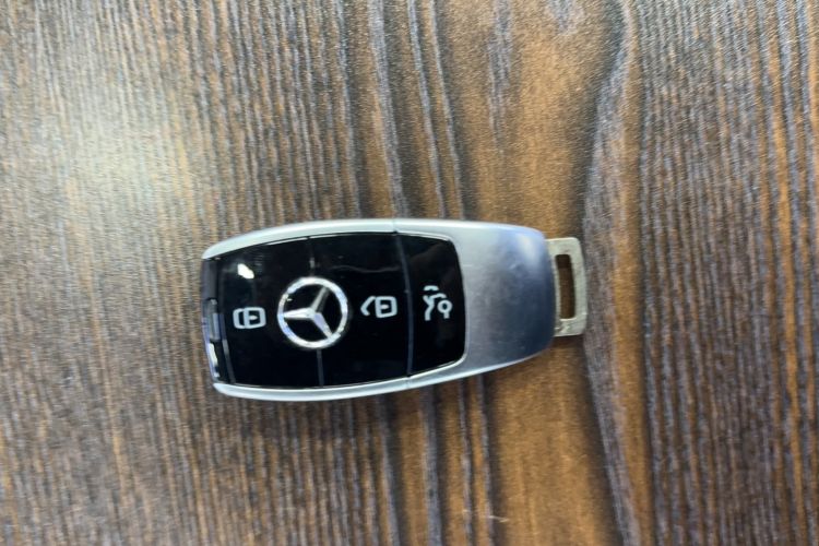 Used Mercedes-Benz E-Class 2020 Facelift E 260 L Sport Edition
