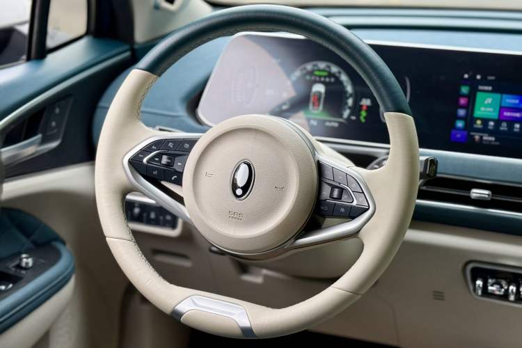 Used ORA Good Cat 2021 400km Standard Range Athena Edition Lithium Iron Phosphate