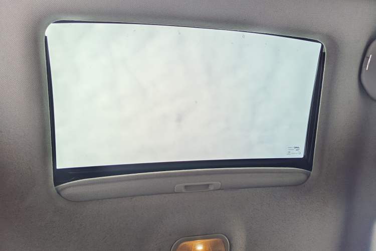 Used  Refine S3 2016 1.5L CVT Luxury Smart Premium Edition