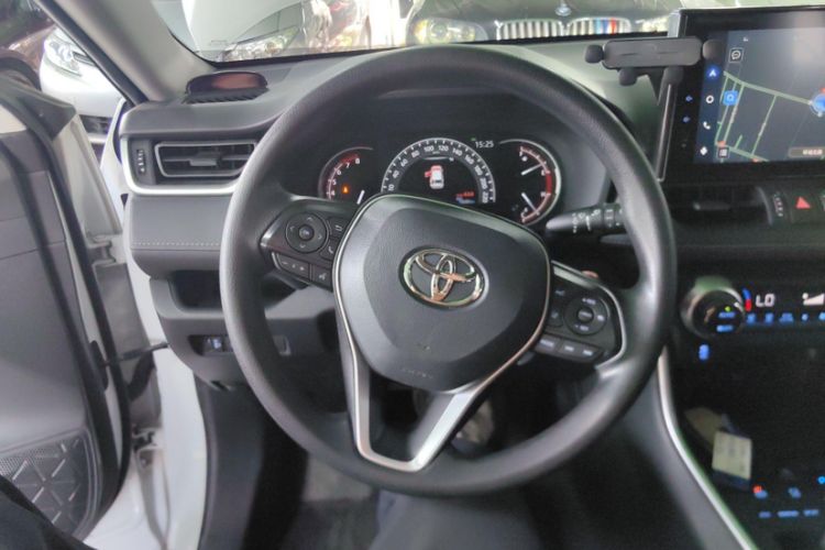 Used Toyota RAV4 2022 2.0L CVT Two-Wheel Drive Fashion Edition

