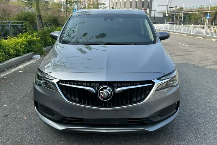 Used Buick GL6 2018 18T 6-Seater Luxury Model
