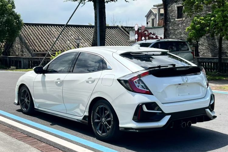 Used Honda Civic 2021 HATCHBACK 220TURBO CVT New Trendsetter
