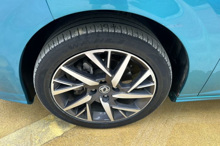 Used Dongfeng Aeolus Yixuan 2020 230T Automatic Advanced Edition
