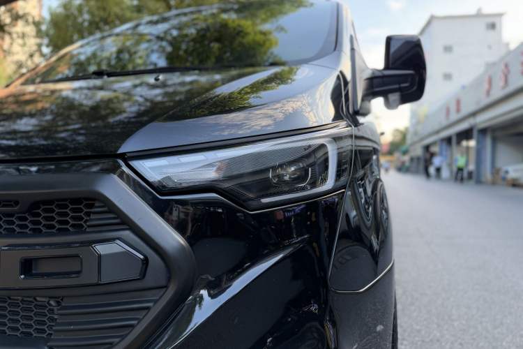 Used Juntian Black Warrior Youth 2025 2.0T Gasoline Top-of-the-Line Version