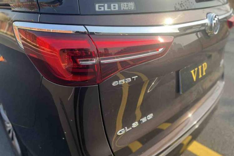 Used Buick GL8 2021 ES Land Cruiser 653T Luxury Edition
