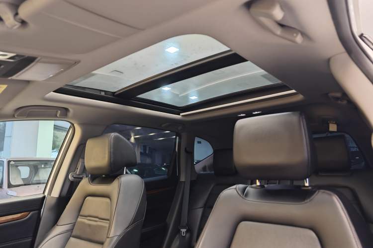 Used Honda CR-V 2021 240TURBO CVT 2WD Fashion Edition
