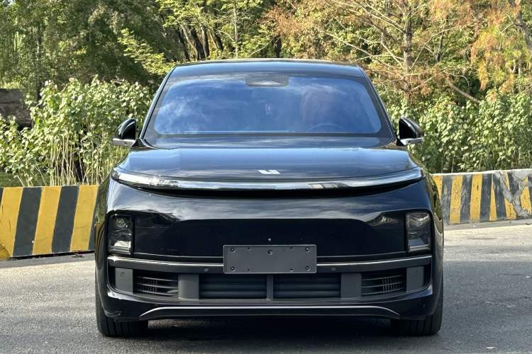 Used Li Auto L8 2023 Pro Model