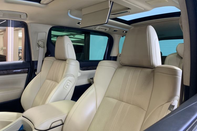 Used Toyota Vellfire 2019 Dual-Engine 2.5L HV Prestige Edition
