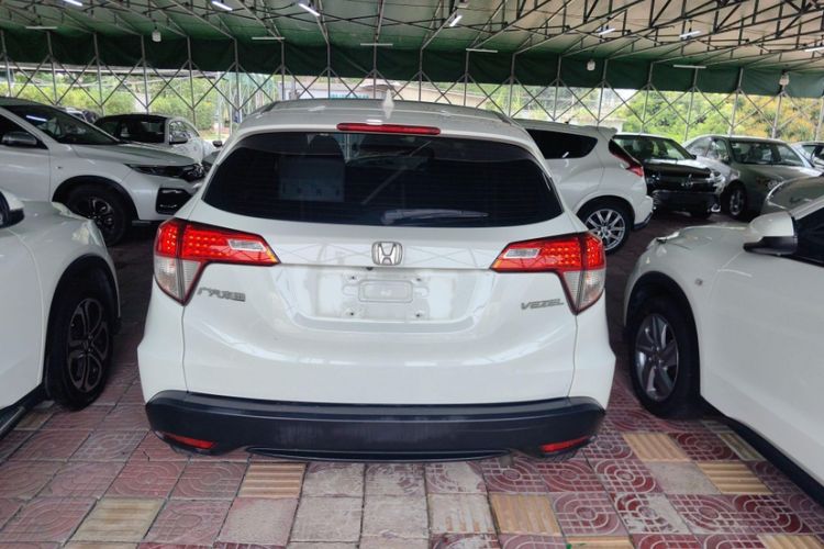 Used Honda Vezel 2020 1.5L CVT Elite Edition
