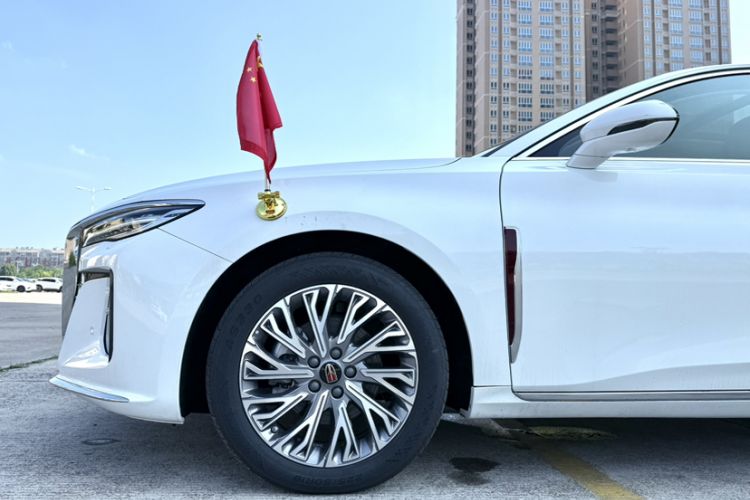 Used Hongqi H5 2023 1.5T HEV Smart Connect Flagship Edition