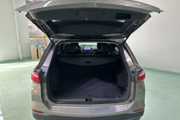 Used Chevrolet Equinox 2017 535T Automatic YuJie Edition