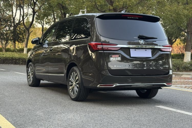 Used Buick GL8 2021 Land Cruiser Executive 652T Premium Model
