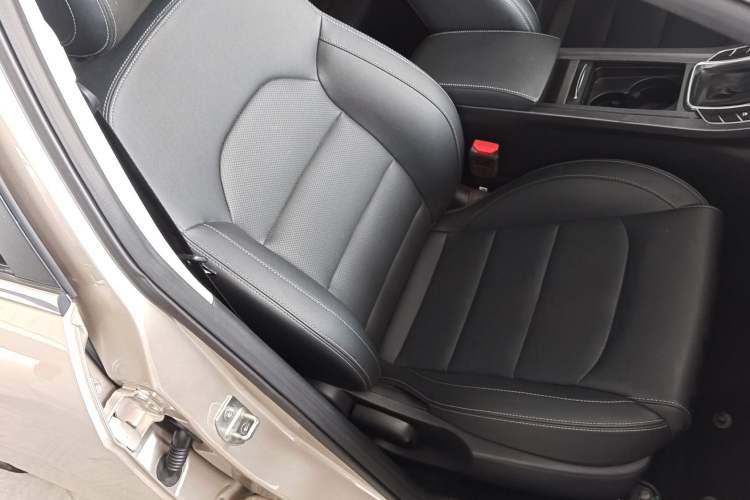 Used Geely Auto Emgrand 2020 1.5L CVT Upward Version