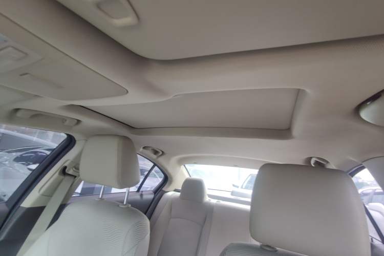 Used Chevrolet Cruze 2015 1.5L Classic SE AT
