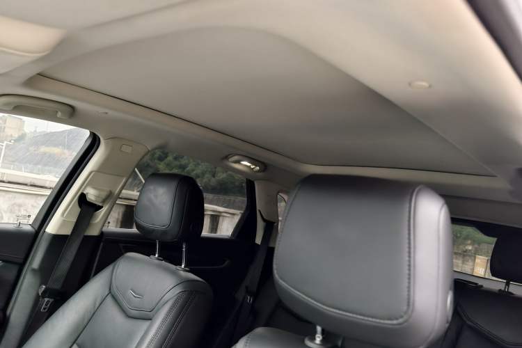 Used Cadillac XT5 2018 25T Luxury Model