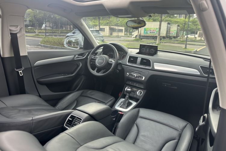 Used Audi Q3 2015 35 TFSI Comfort Model