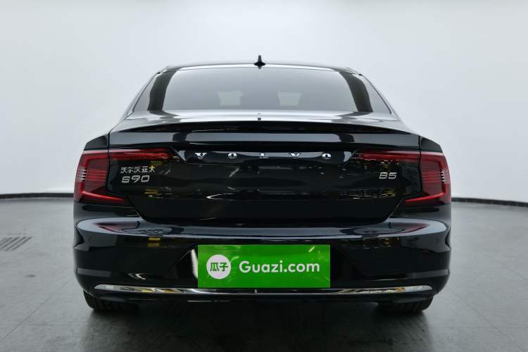 Used Volvo S90 2023 B5 Luxury Smart Edition