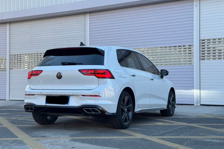 Used Volkswagen Golf 2023 Facelift 280TSI DSG R-Line Lite
