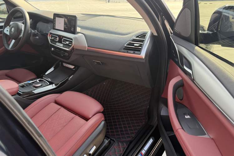 Used BMW iX3 2023 Leading Type
