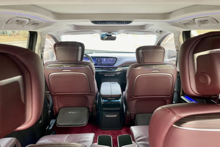 Used Buick Century 2023 2.0T Six-Seater Yinshi Edition
