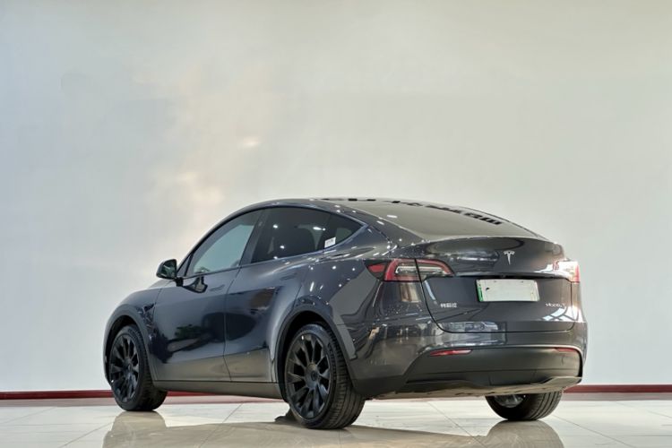 Used Tesla Model Y 2024 Rear-Wheel-Drive Version
