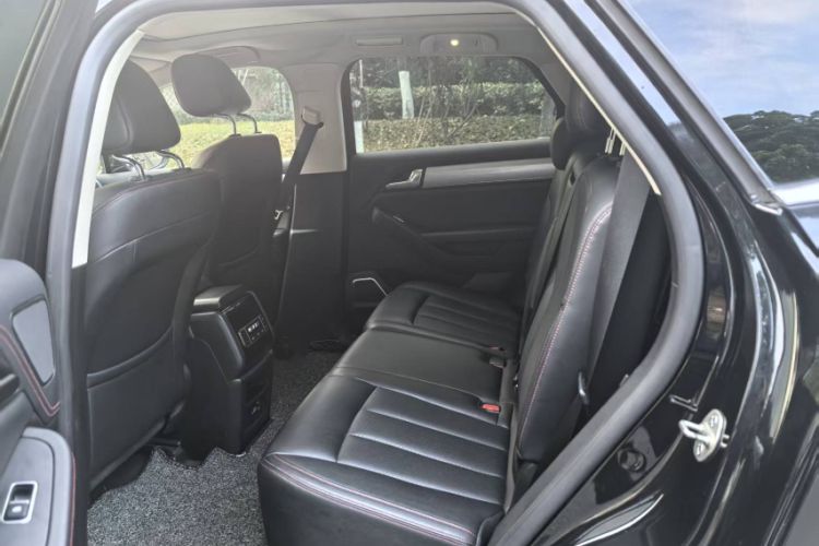 Used BYD Tang New Energy 2018 DM 2.0T All-Wheel Drive Smart Connect Advanced Model 7 Seats China V Emission Standard