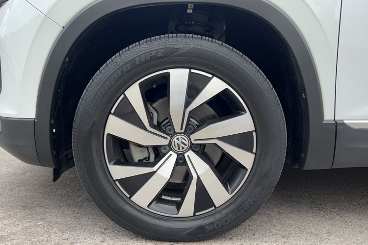 Used Volkswagen Tayron 2020 330TSI Two-Wheel Drive Luxury Smart Connectivity Version
