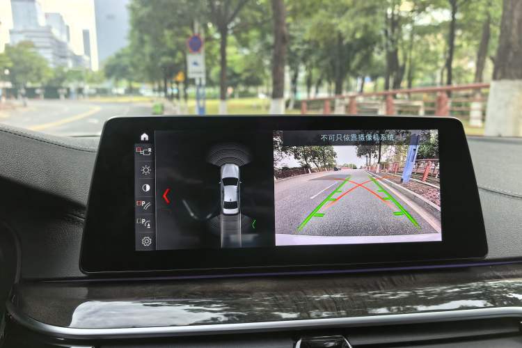 Used BMW 5 Series 2019 525Li M Sport Package