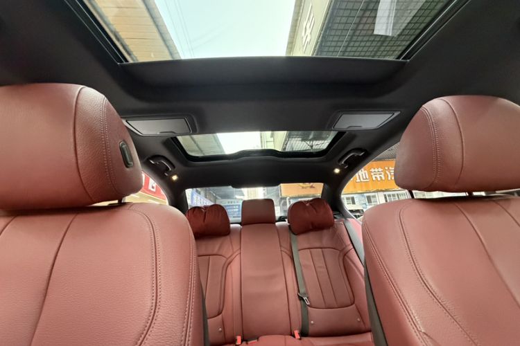 Used BMW 5 Series 2019 530Li Leading Model M Sport Package
