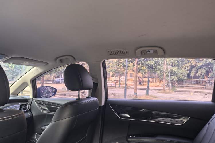 Used BYD Song MAX 2017 1.5T Automatic Smart Connect Luxury 7-Seater
