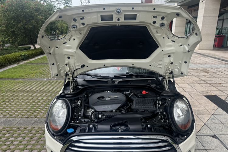 Used  MINI 2014 1.2T ONE
