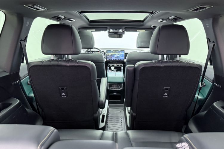 Used GAC Trumpchi GS8 2022 Flagship Series 2.0 TGDI Four-Wheel Drive Luxury Smart Connectivity Version (6 Seats)
