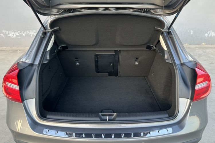 Used Mercedes-Benz GLA 2016 GLA 220 4MATIC Fashion Edition
