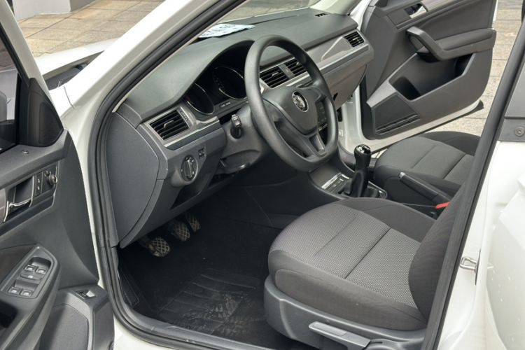 Used Volkswagen Bora 2019 Bora Legend 1.5L Manual Fashion Edition China VI Standard
