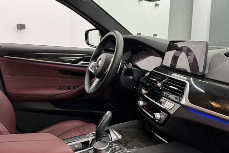 Used BMW 5 Series 2020 530Li Luxury Edition M Sport Package
