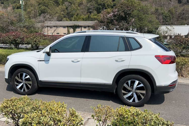 Used Volkswagen Tayron 2020 330TSI Two-Wheel Drive Luxury Smart Connectivity Version
