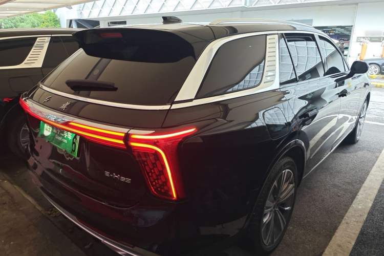 Used Hongqi E-HS9 2021 460 km Range Flagship Edition Six-Seater
