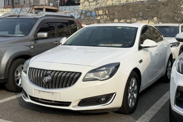 Used Buick Regal 2015 2.0L Leading Fashion Edition
