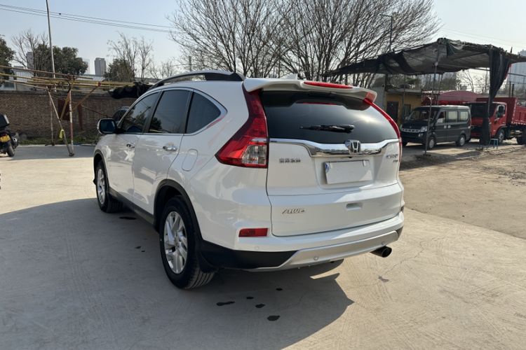 Used Honda CR-V 2015 2.4L four-wheel drive luxury version