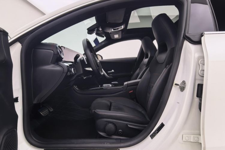 Used Mercedes-Benz CLA 2022-Year Updated CLA 200
